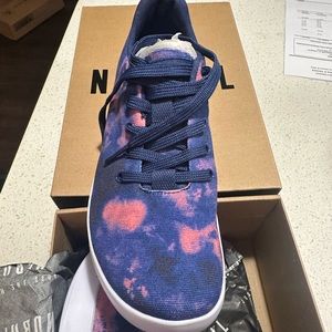 NWT NO BULL indigo/pink tie dye athletic shoe size 7womens